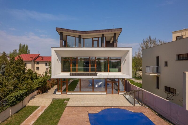 Mogosoaia  Casa TA de pe malul lacului Mogosoaia  Piscina   Deschidere la lac  Sauna